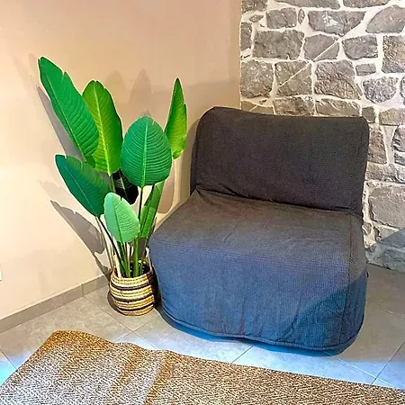 Hotel cápsula - Le Nid Du Clocher Ciney